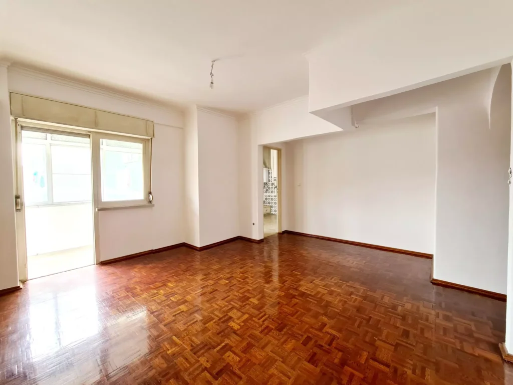 Apartamento T2 Odivelas 50