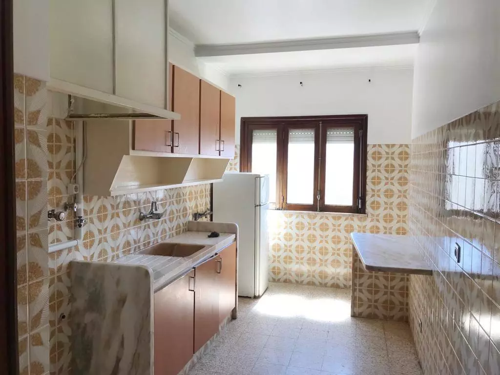 Apartamento T2 Patameiras, Pombais, Odivelas