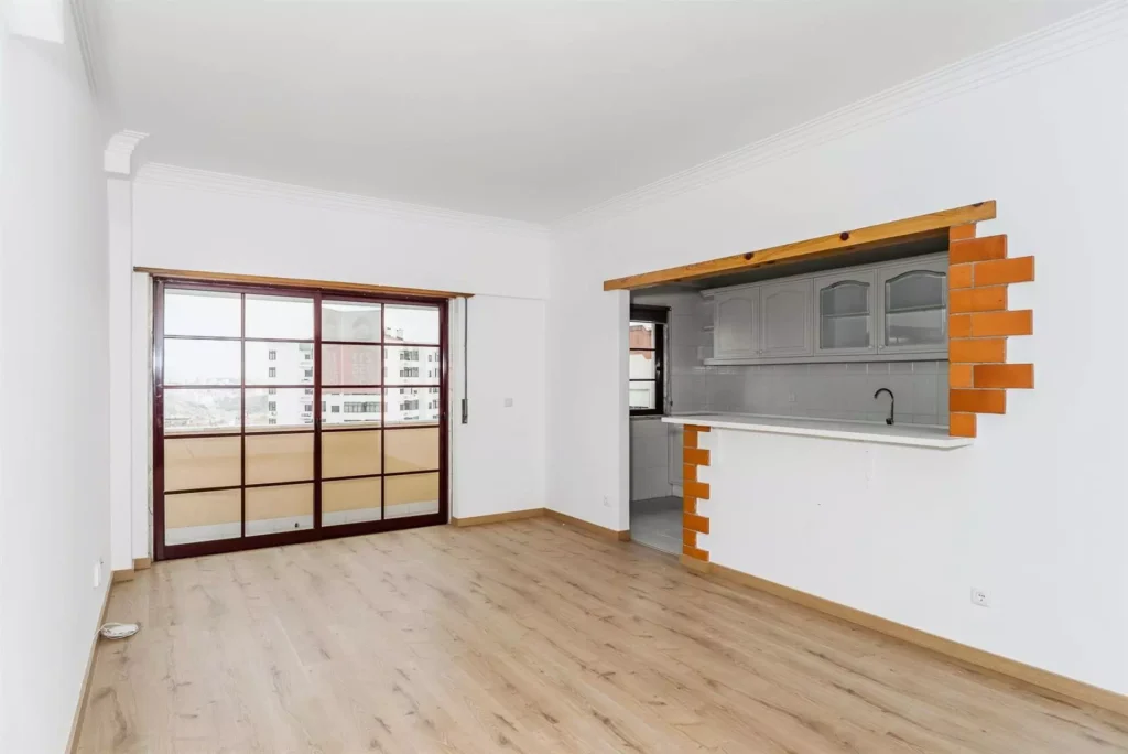 Apartamento T2 Casal do Chapim, Odivelas