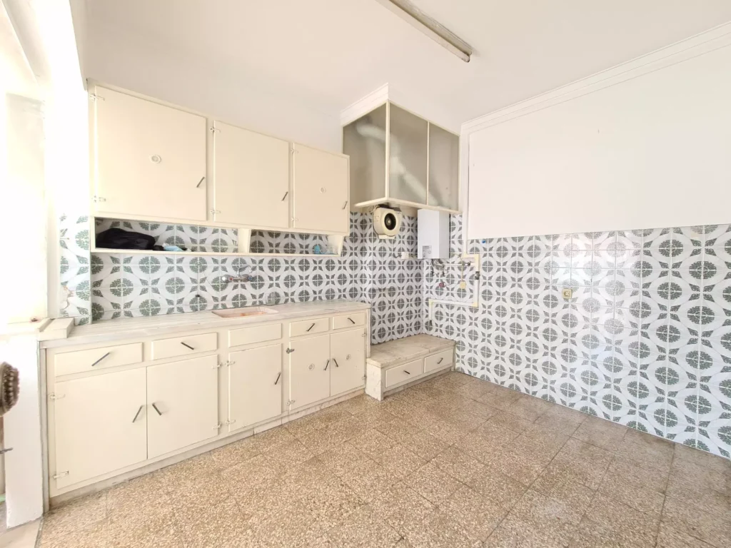 Apartamento T2 Odivelas, Pombais.