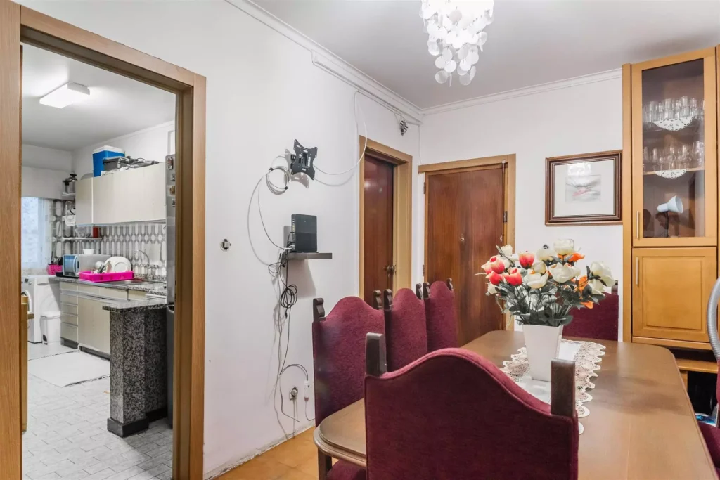 Apartamento T2 Odivelas Metro, Aquilino